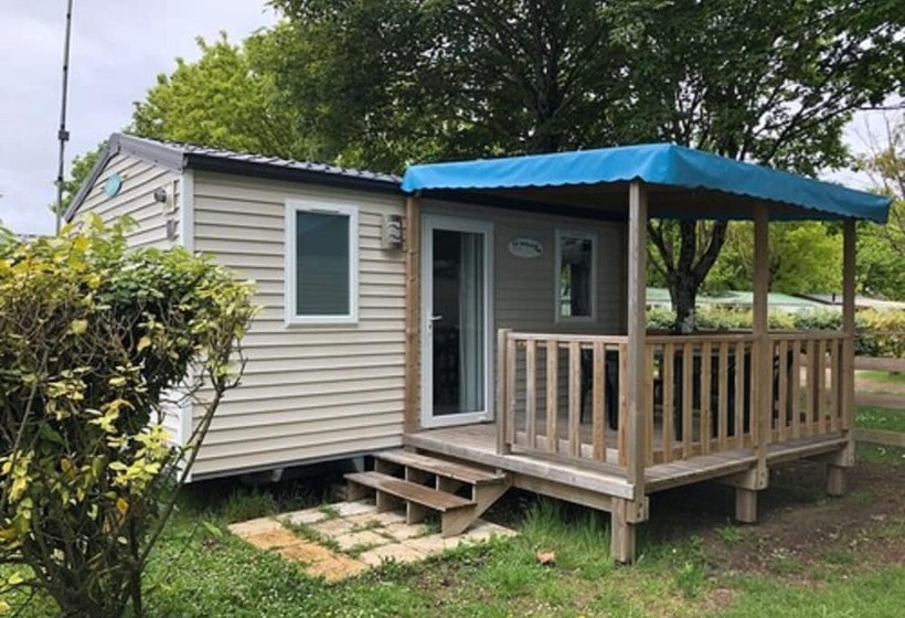 בית מלון כפרי Team Holiday   Camping Du Petit Pont