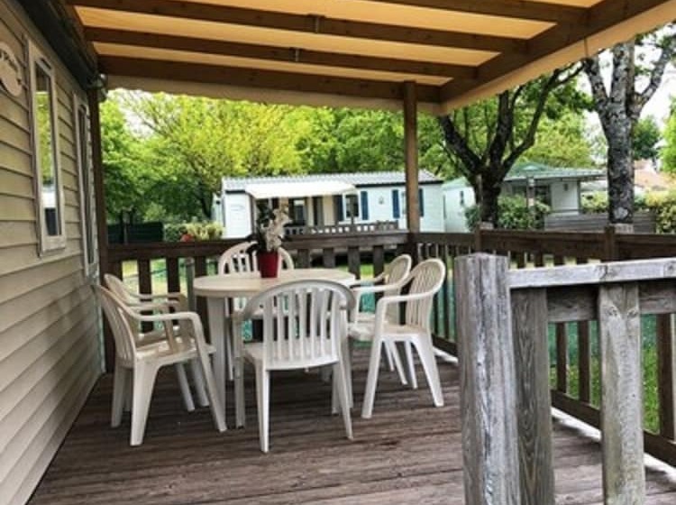 בית מלון כפרי Team Holiday   Camping Du Petit Pont