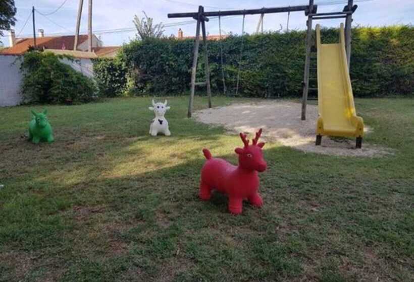 בית מלון כפרי Team Holiday   Camping Du Petit Pont