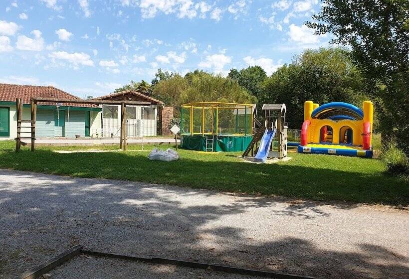 בית מלון כפרי Camping Maeva Respire La Comtesse