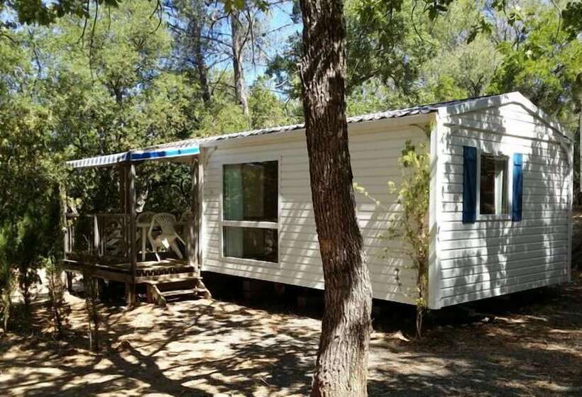 Отель Camping Les Bois De Mont Redon