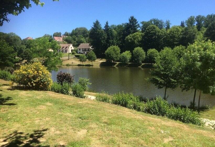 فندق Camping Les étoiles