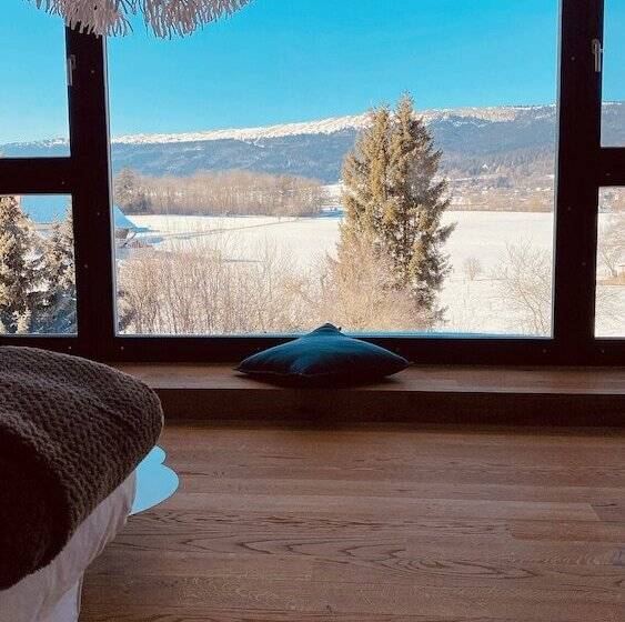 בית מלון כפרי De L'ours Preles