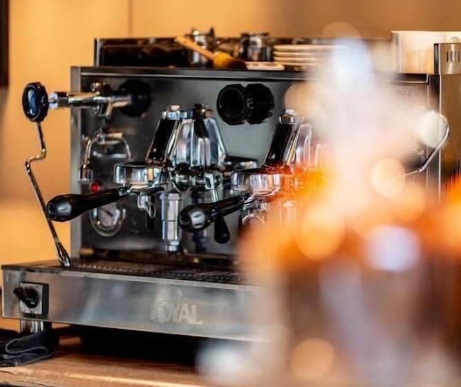 בית מלון כפרי De L'ours Preles