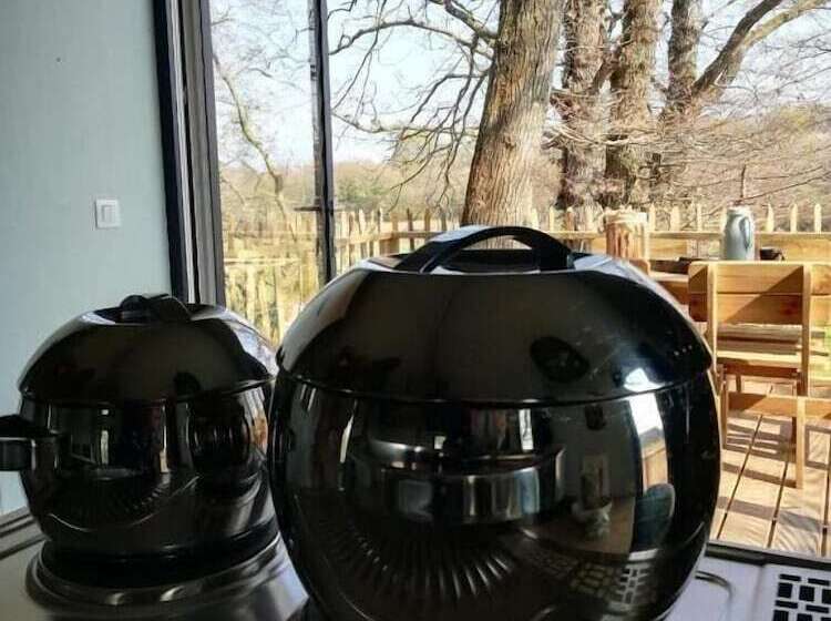 فندق Domaine Bonneblond   Cabanes Perchées