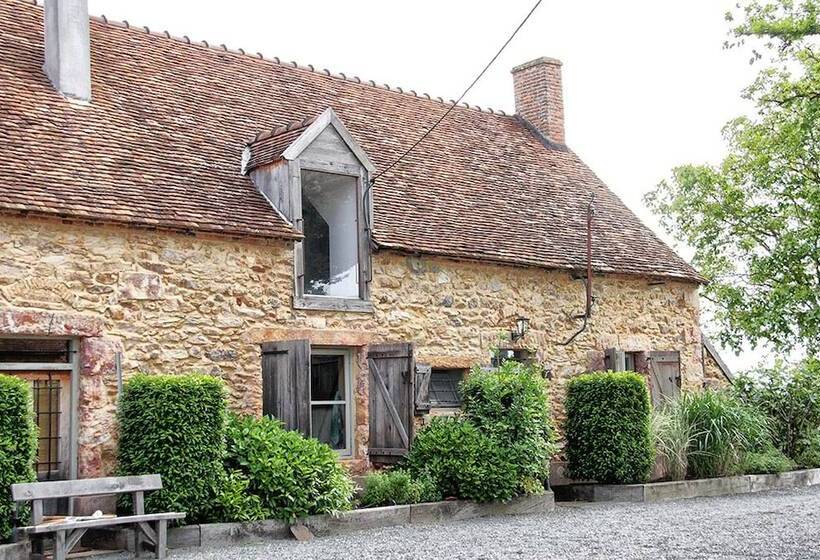 فندق Domaine Bonneblond   Cabanes Perchées