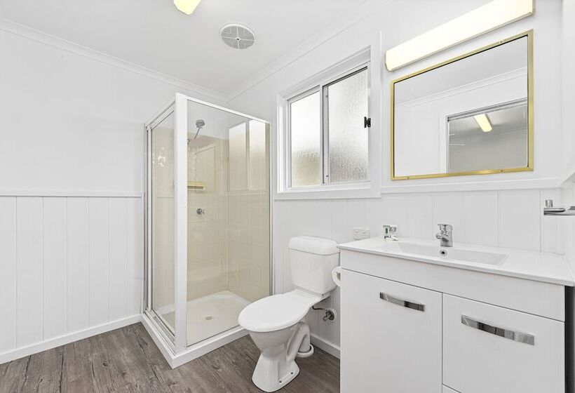 בית מלון כפרי Dunbogan Caravan Park