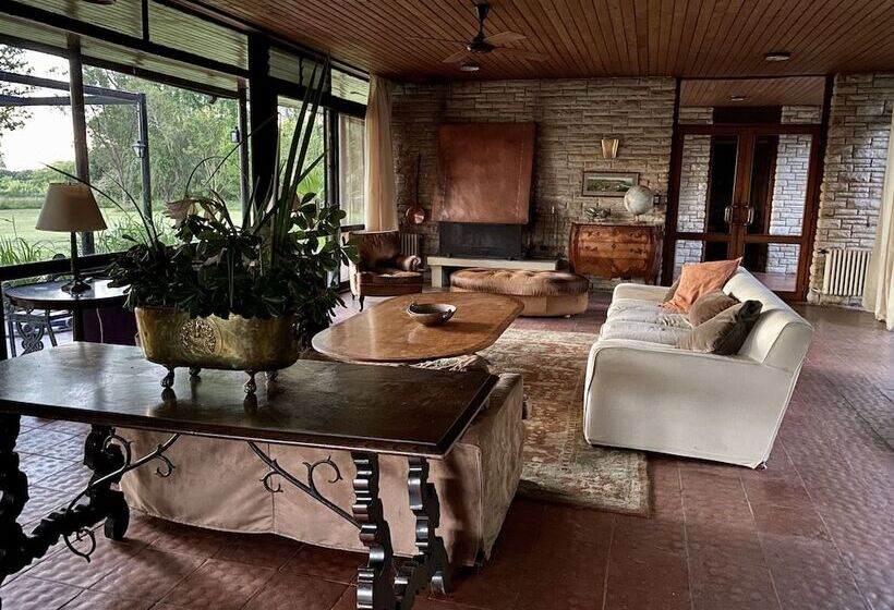 호텔 El Retiro Polo Club