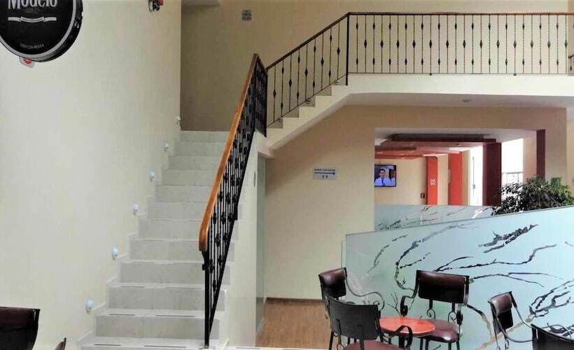 Отель Global Express Pachuca