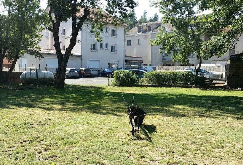 Отель Hôtel La Grand Halte