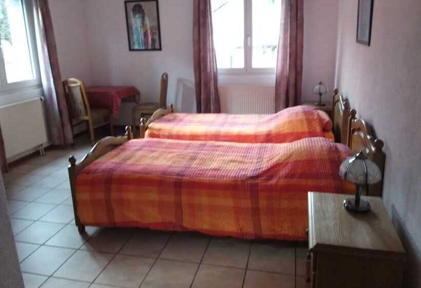 בית מלון כפרי Hôtel Restaurant Du Vanil Noir