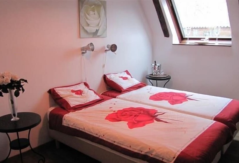 בית מלון כפרי Le Clos De Banes