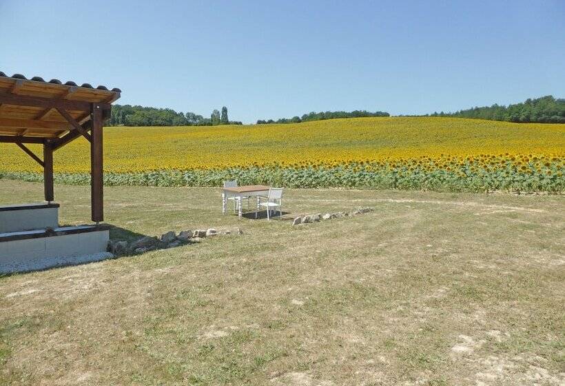 Отель Les Yourtes D'agnac