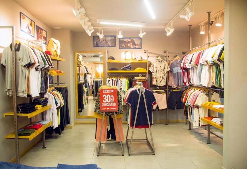 فندق Mall Santana Del Río