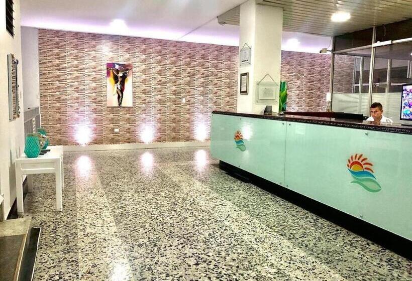 فندق Mall Santana Del Río