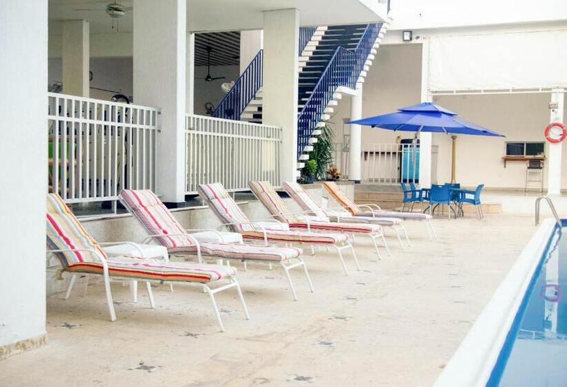 فندق Mall Santana Del Río