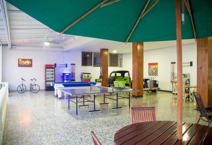 فندق Mall Santana Del Río