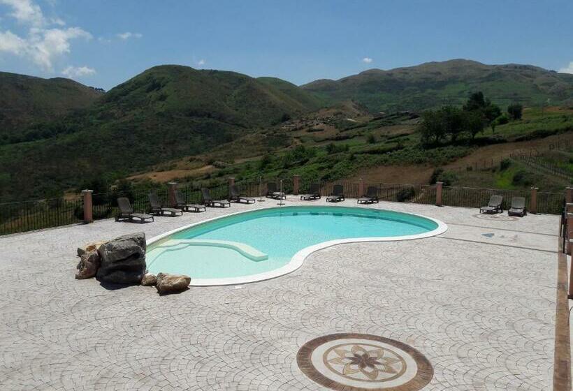 فندق Monte San Giovanni Nebrodi Rooms