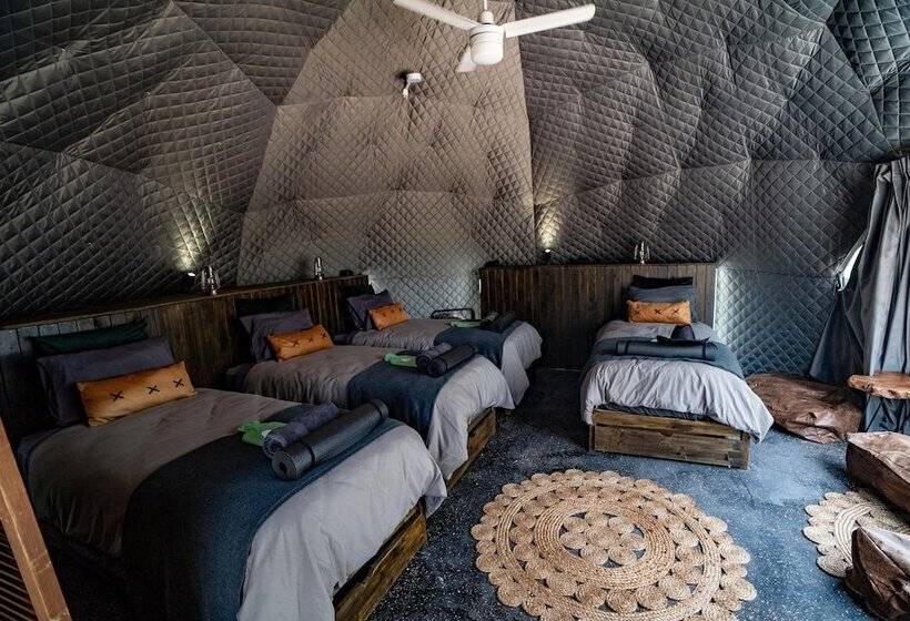 בית מלון כפרי Nature Domes