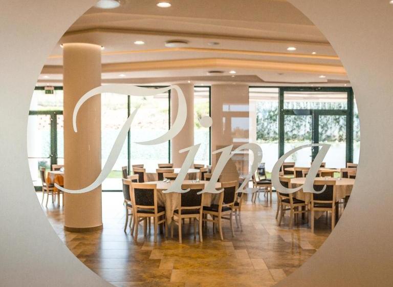 호텔 Pina Ristorante