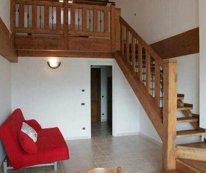 בית מלון כפרי Agriturismo Adorno