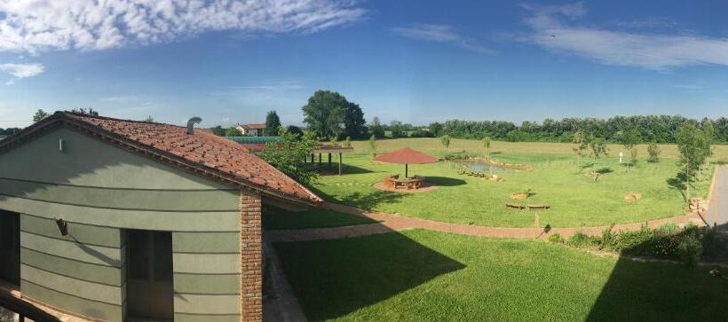 교외 호텔 Agriturismo Bassanine