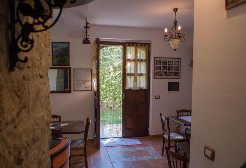 בית מלון כפרי Agriturismo Fontanapietra