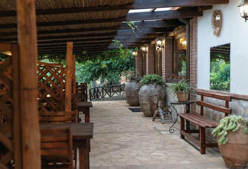 فندق ريفى Il Sorgituro   Agriturismo