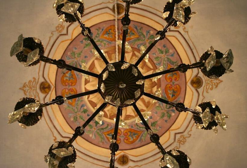 فندق ريفى Agriturismo Villa Fiore