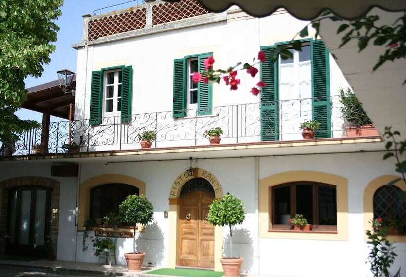 فندق ريفى Agriturismo Villa Fiore