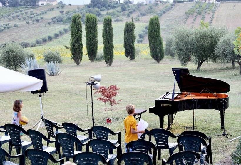 فندق ريفى Agriturismo Villa Fiore