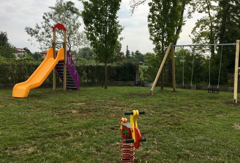 乡村酒店  Alloggi Agrituristici Le Vignole