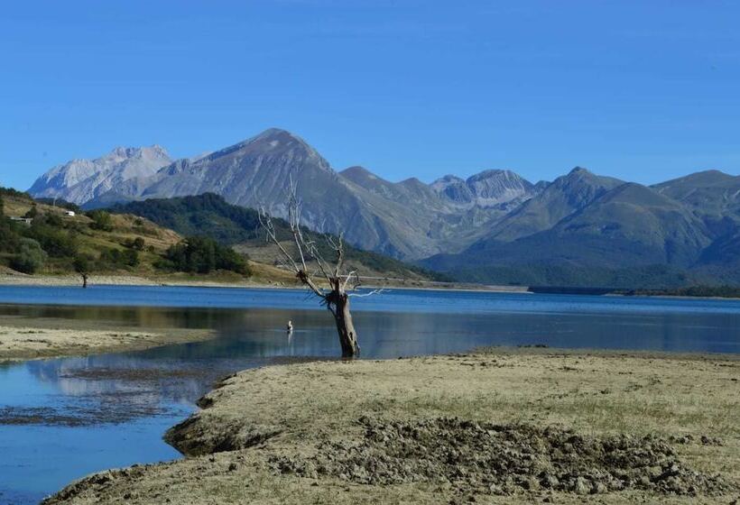 فندق ريفى Azienda Agrituristica La Canestra