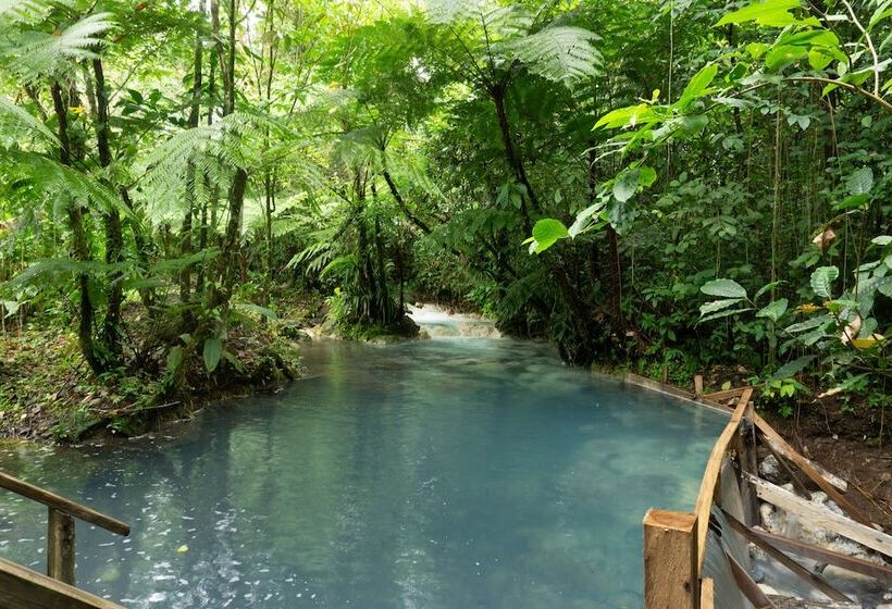 فندق ريفى Oski Lodge