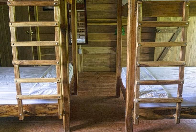 فندق ريفى Oski Lodge