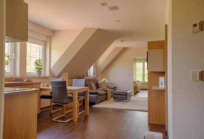 בית מלון כפרי Schrebenza Apartments & Natur