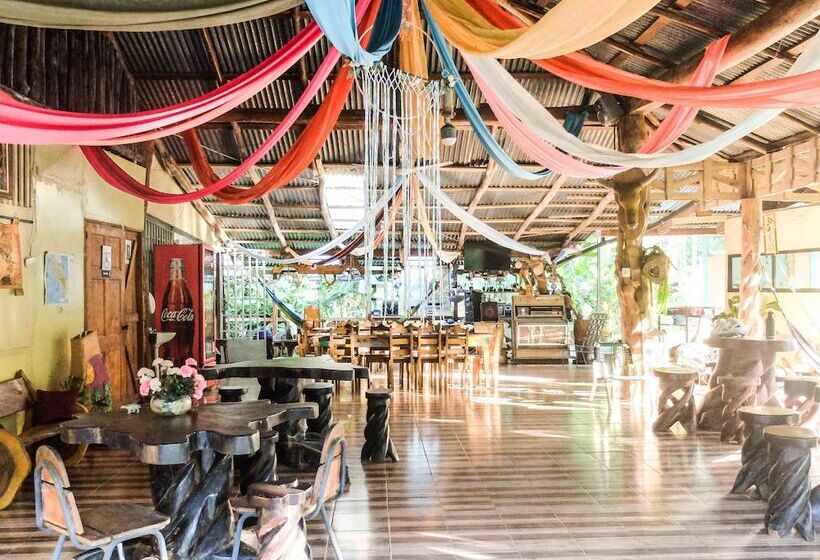 فندق Villa Celeste Katira