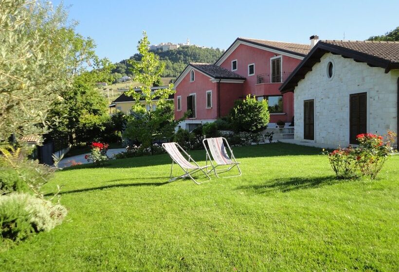 La Villa In Rosa B&b