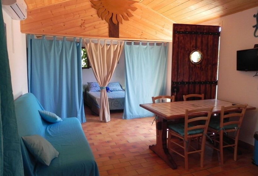 Le Mas Des Genets D'or