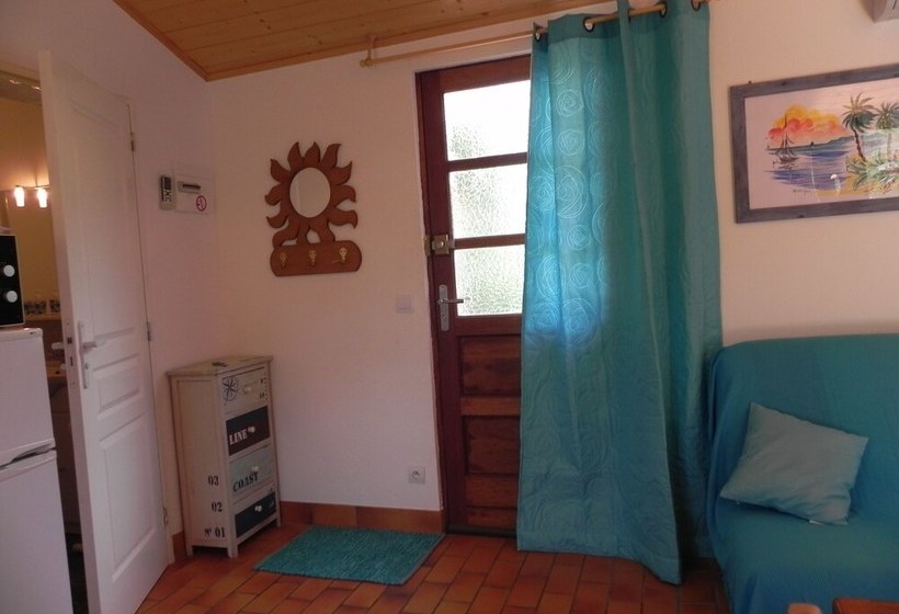 Le Mas Des Genets D'or