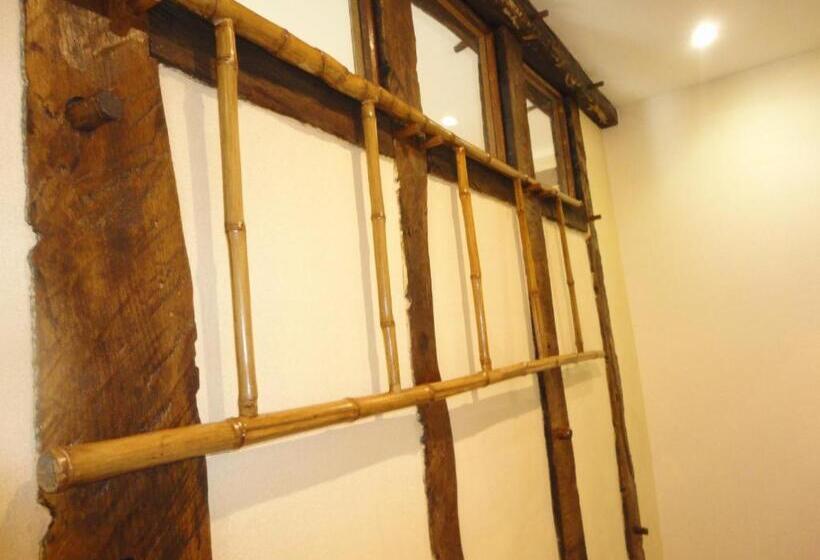 膳宿费 Au Petit Pédegouaty