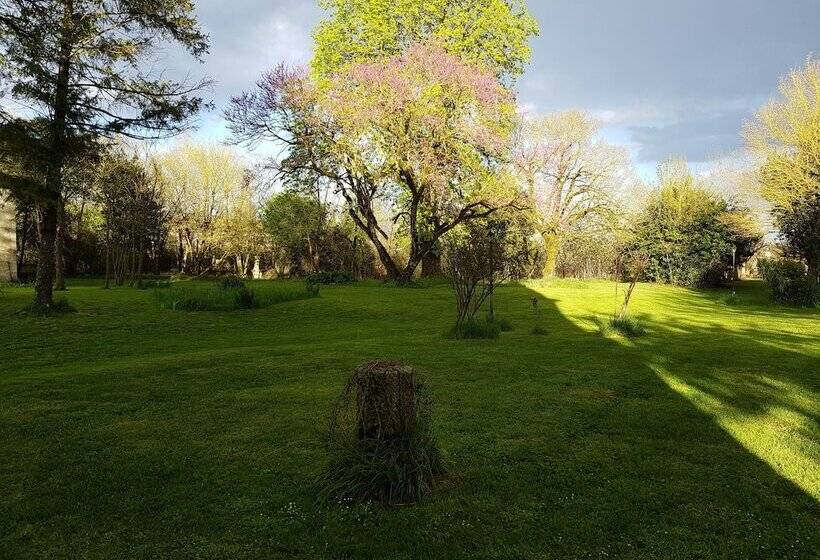 膳宿费 Château De Champblanc