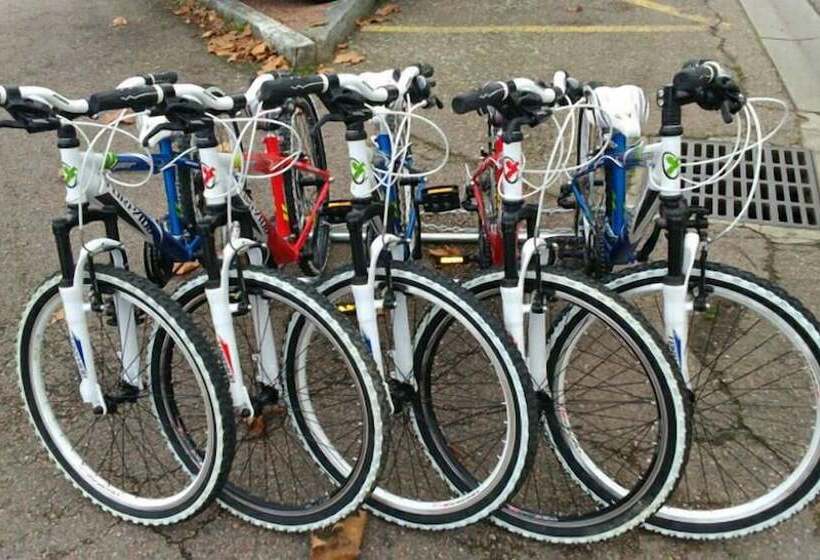 膳宿费 Château De Champblanc