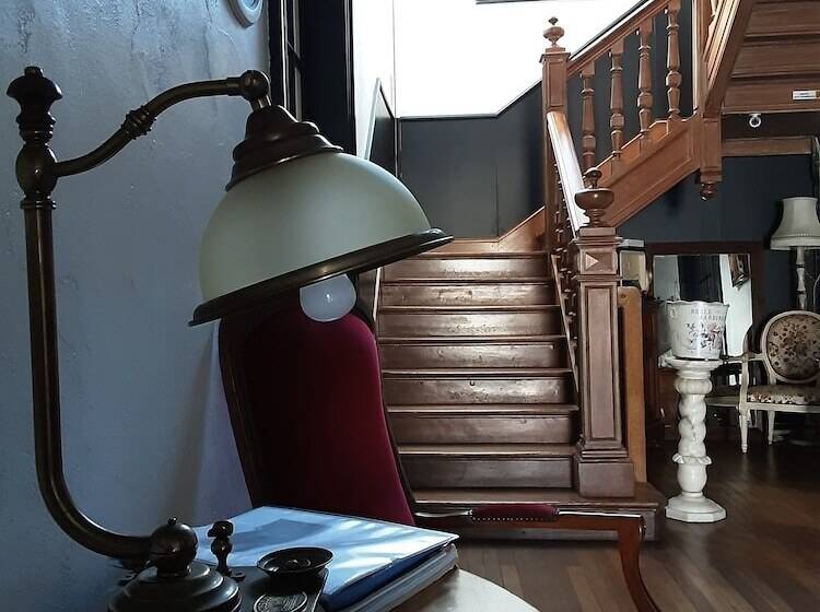 膳宿费 Château De Champblanc