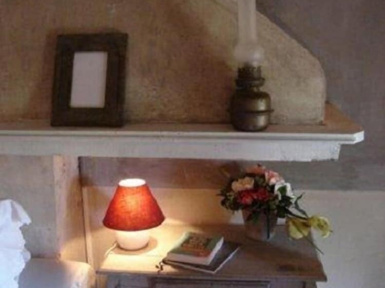 膳宿费 Clos De Venes Domaine Viticole