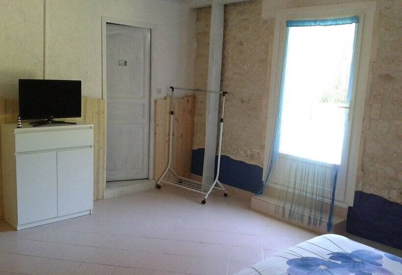 פנסיון Domaine L Albizia