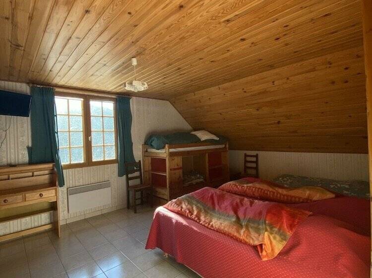 بنسيون Ferme Auberge Le Cochon Du Madres