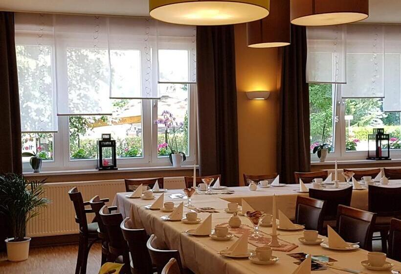 펜션 Gasthof Zur Friedenseiche