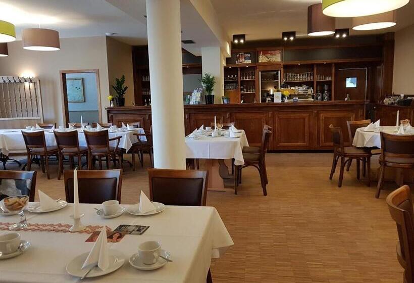 펜션 Gasthof Zur Friedenseiche