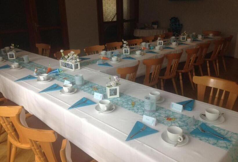 펜션 Gasthof Zur Friedenseiche